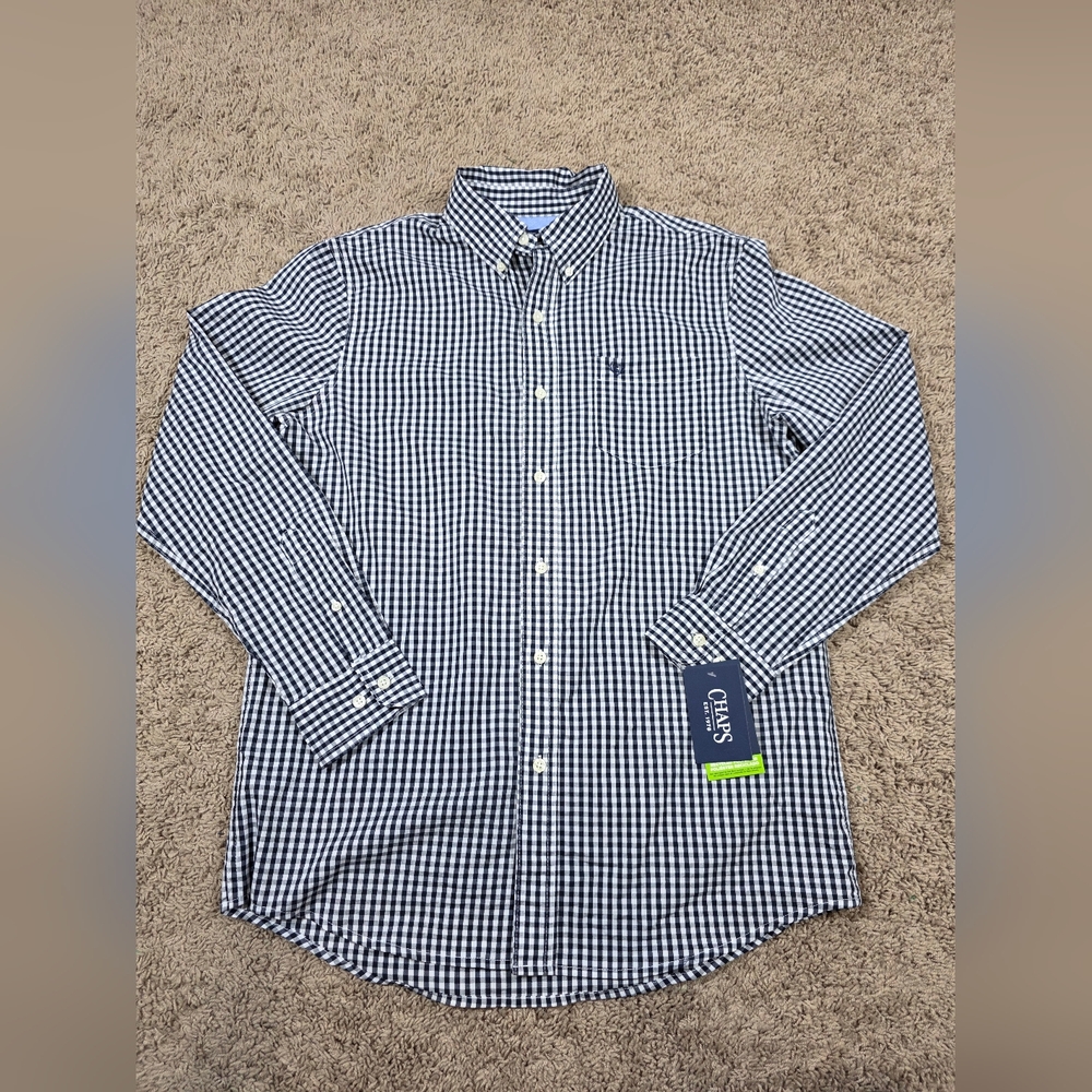 Chaps Men's Navy/White Checkered Button Up Shirt Size M